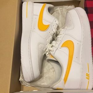 Air Force 1 yellow